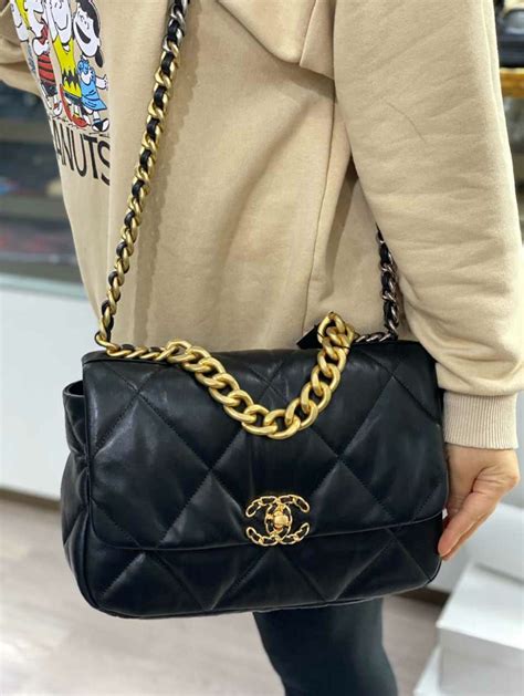 chanel 19 bag large size|chanel 19 flap bag maxi.